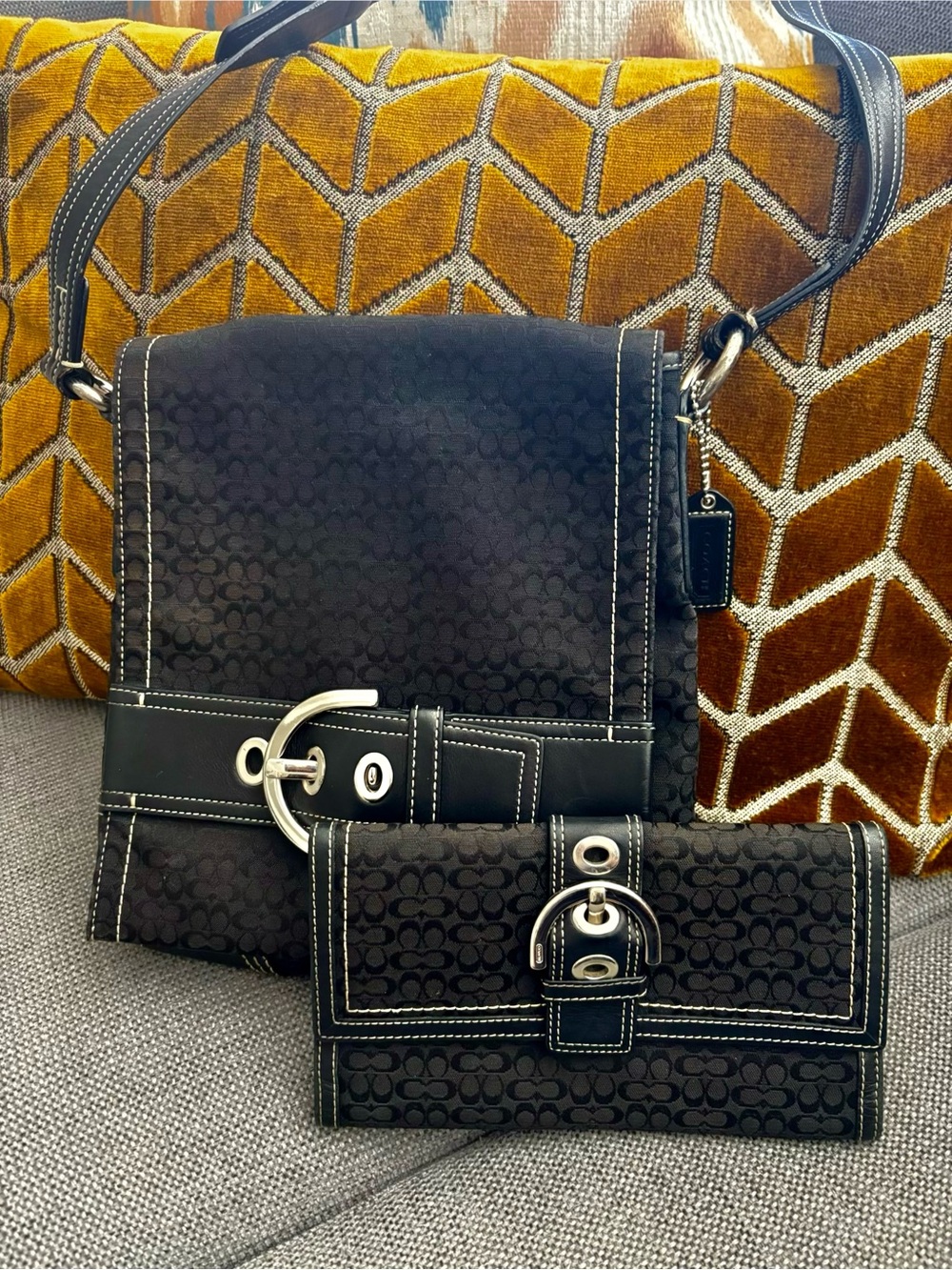 Coach Belt Flap Shoulder Bag 2005